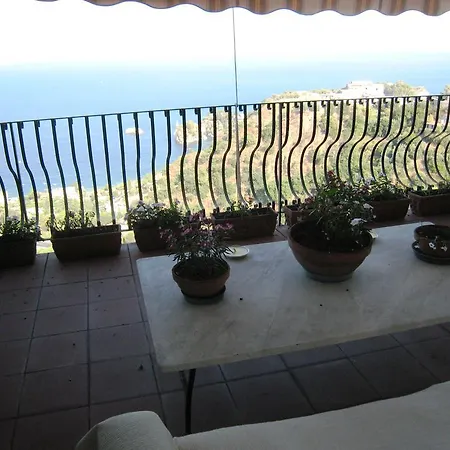Oda ve Kahvaltı La Terrazza Sul Mare