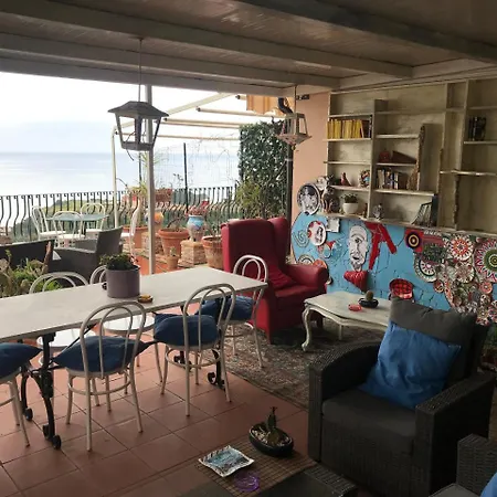 La Terrazza Sul Mare Oda ve Kahvaltı