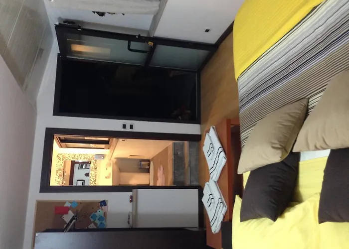 陶尔米纳马雷特拉泽住宿加早餐酒店