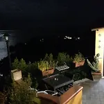 فندق مبيت وإفطار La Terrazza Sul Mare