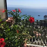La Terrazza Sul Mare 4* تاورمينا